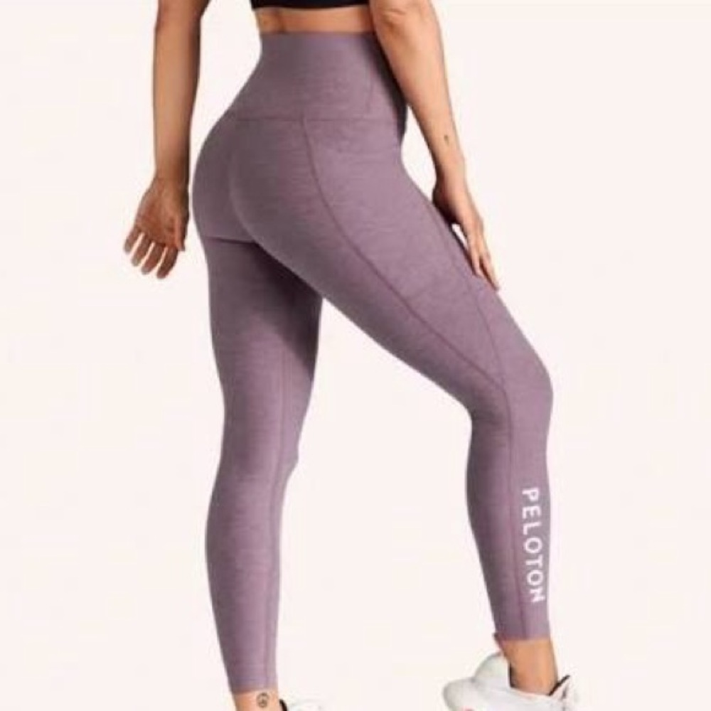 Beyond Yoga X Peloton Spacedye Light Purple Out of Pocket Leggings Size Large